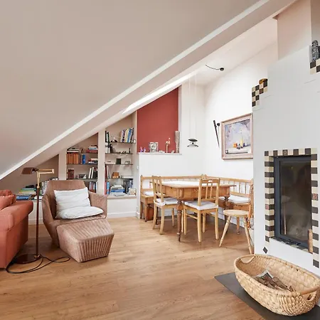 3,5 Zimmer Traumwohnung Im Dg Mit Balkon Lägenhet